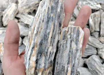 Kora kamienna - gnejs ozdobny - skład kruszyw Paxon Mszana - Wodzisław Śląski